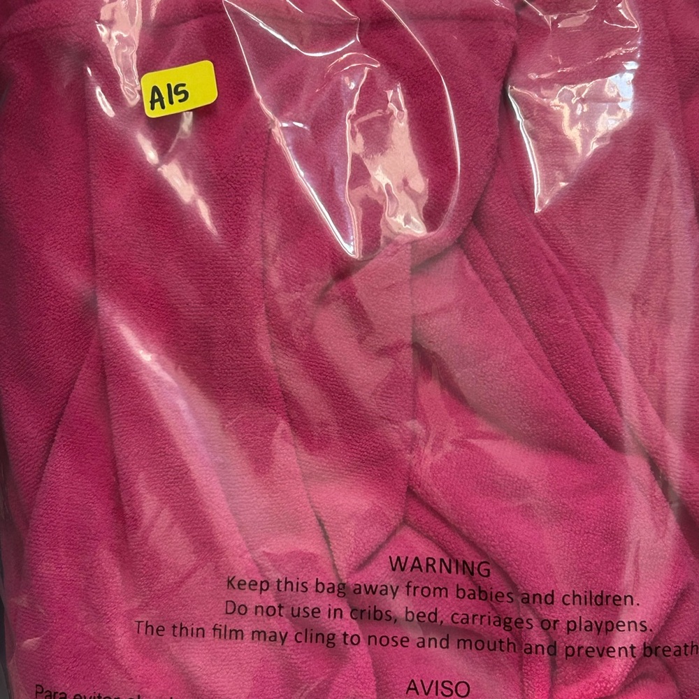 Ulta Beauty Fuchsia Ruffled Robe Sz S/M - Picture 7 of 7